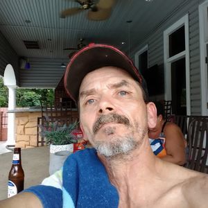 Meet your Posher, Bill